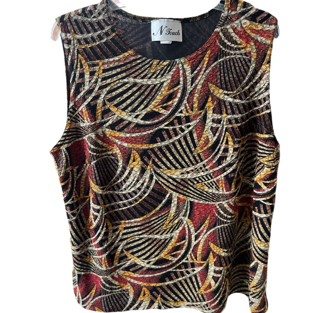 N Touch  EC great fall colors in this sleeveless top. Size 2X